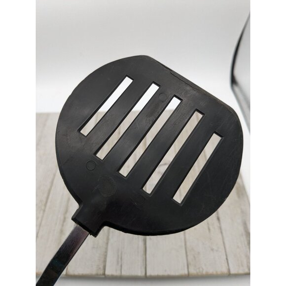 Vintage Taiwan Black Slotted Wide Flipper Turner 11 1/4" - Picture 7 of 8